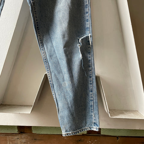 90’s Levi’s 550 - 32” x 32”