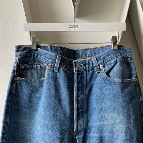 90’s Levi’s 501 - 33” x 28.5”