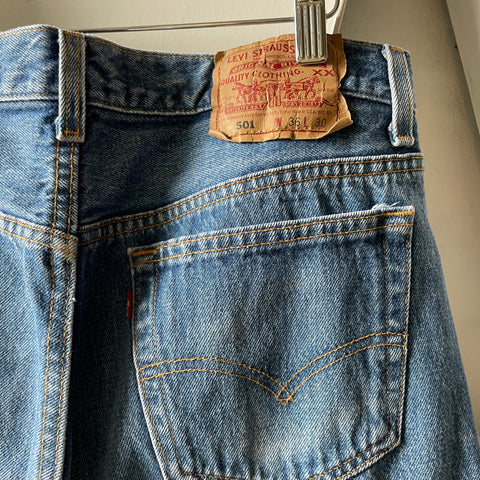 90’s Levi’s 501 - 33” x 28.5”