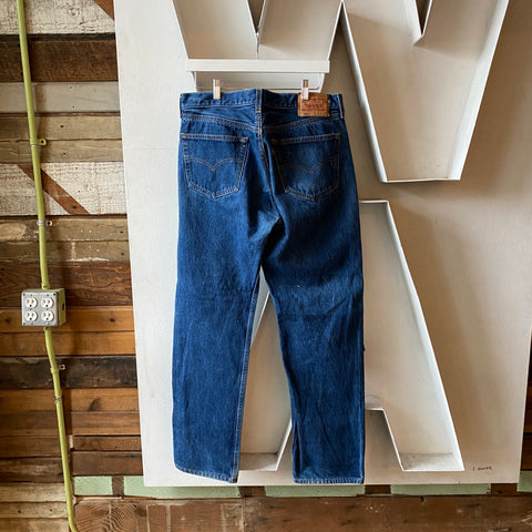 90's Levi’s 501 - 34” x 31”