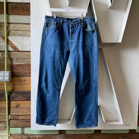 90’s Levi’s 501 - 36” x 29”