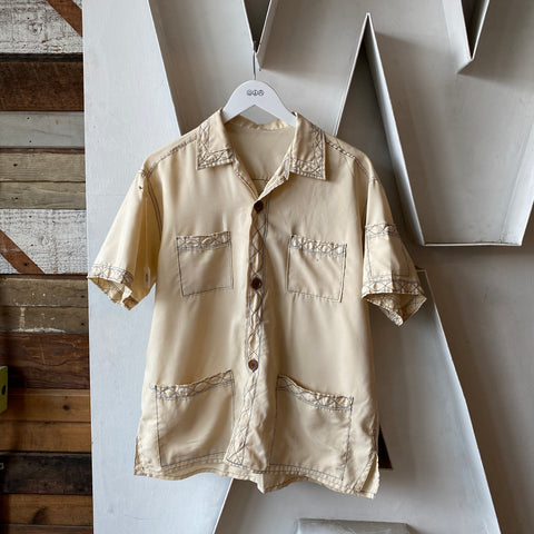 70's Three Button Beauty - Large