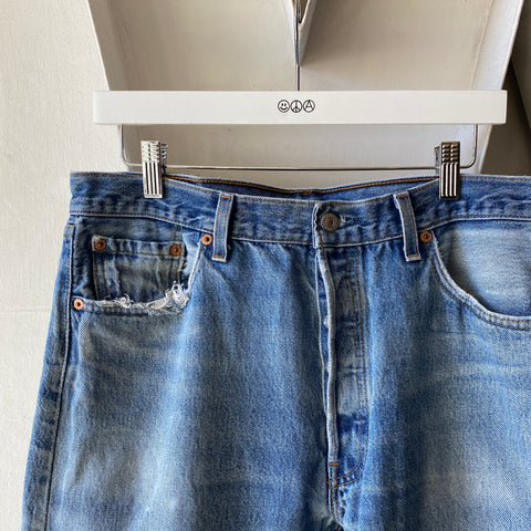 90's Levi's 501 - 34” x 31”