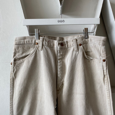 90's Wrangler Straight Leg - 36” x 33”