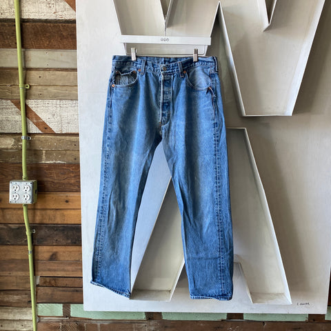 90's Levis 501 - 33” x 29”