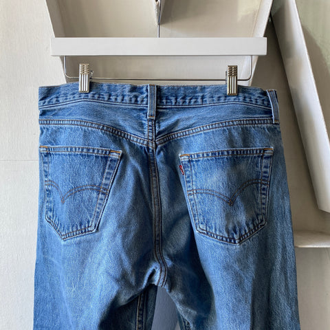 90's Levis 501 - 33” x 29”