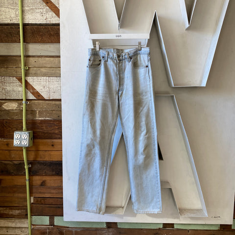 90's Levi’s 501 - 30” x 29”