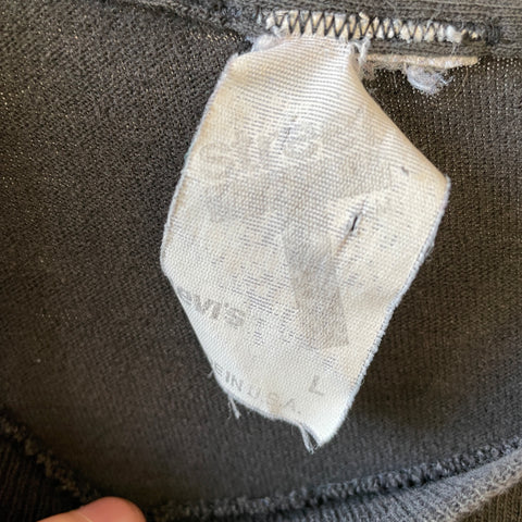 90’s Levi’s Button Your Fly Tee - Large