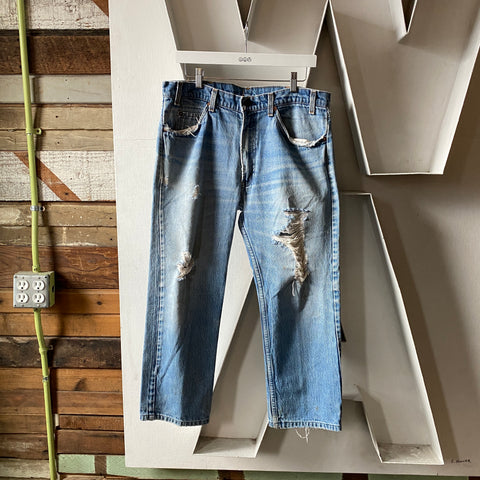 80’s Levi’s 501 - 35” x 25”