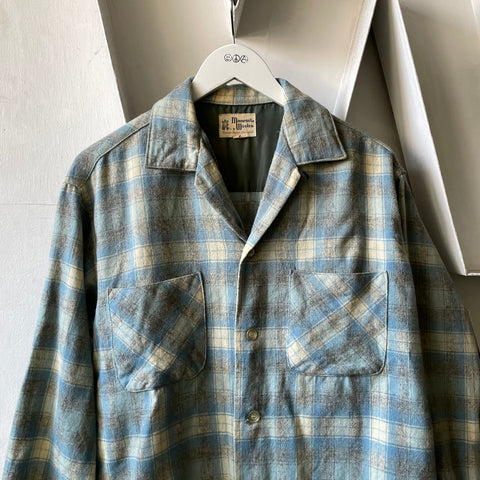 60’s Loop Collar Flannel - Medium