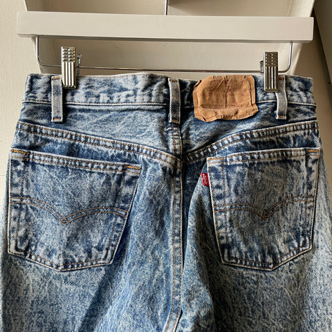 90’s Acid Washed Levi’s - 28” x 32”