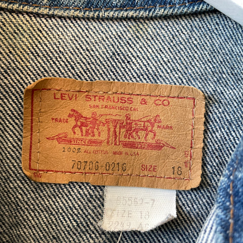 80’s Levis Denim Trucker - Small