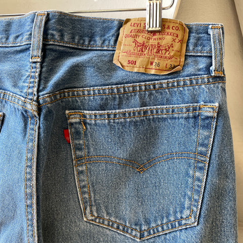 90’s Levi’s 501 Denim - 34" x 30"