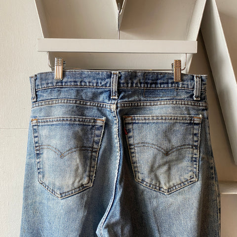 90's Levi’s 550 - 33” x 31.5”