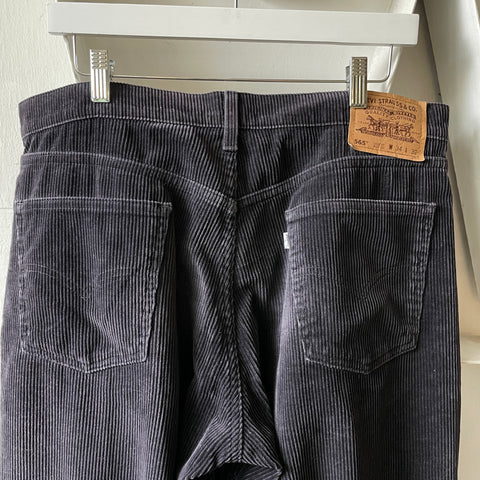 90’s Loose Fit Levi’s Cords - 35” x 31”