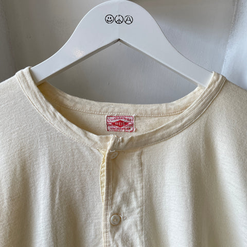 30’s Short Sleeve Henley - Large