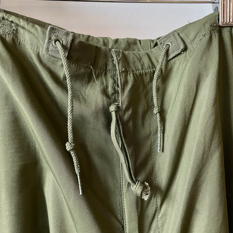 50’s Shell Cargo Pants - Large
