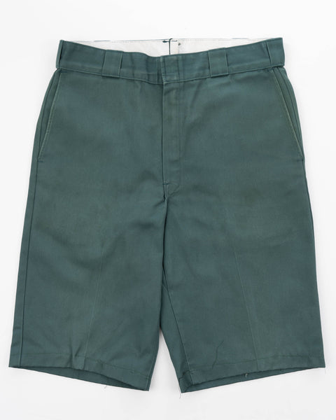 90’s Dickies Shorts - 31” x 12”